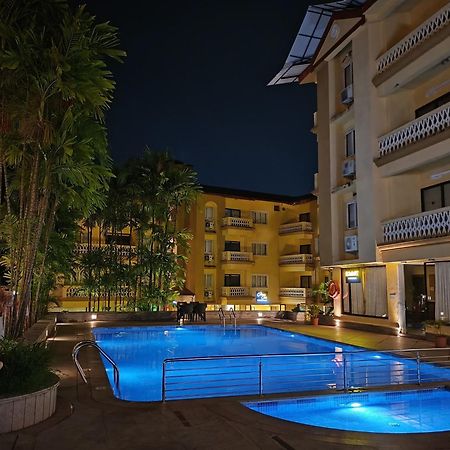 Golden Landmark Green Valley Beach Resort โดนาเปาลา ภายนอก รูปภาพ