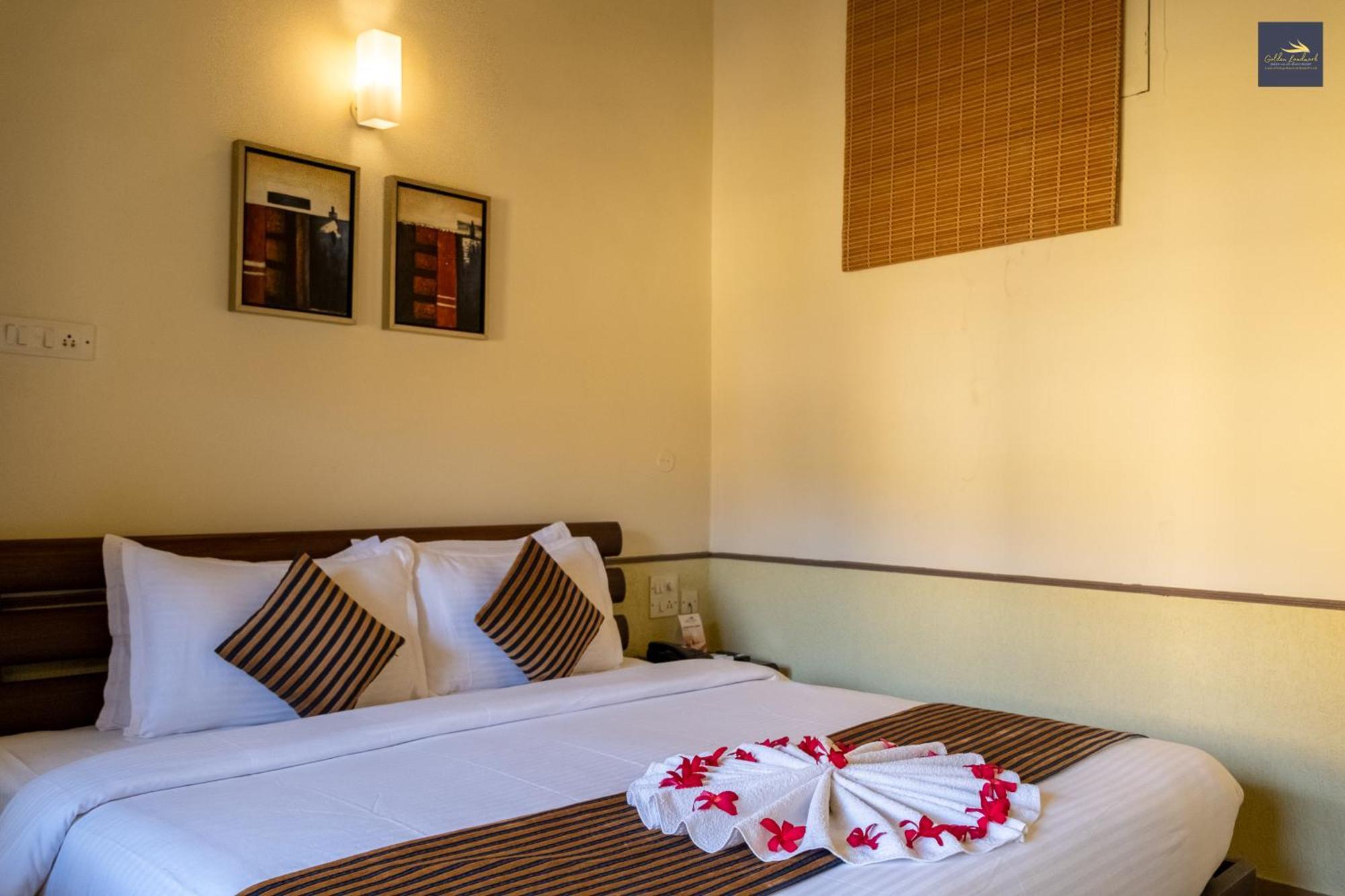 Golden Landmark Green Valley Beach Resort โดนาเปาลา ภายนอก รูปภาพ